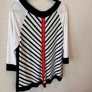 Frank Lyman Design Chevron Striped Tunic with Red Detail